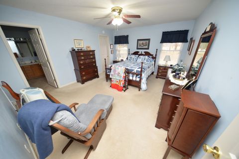 Tiny photo for 14687 N Lost Lake Lane, Mt Vernon, IL 62864 (MLS # 12581053)