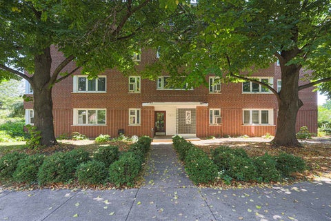 Photo of 7200 W OAK Avenue #3NE, River Forest, IL 60305 (MLS # 12752326)