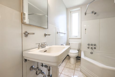 Tiny photo for 7200 W OAK Avenue #3NE, River Forest, IL 60305 (MLS # 12752326)