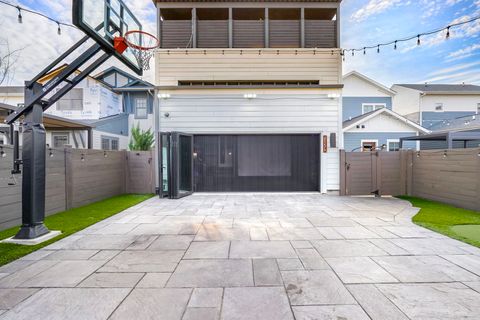 Tiny photo for 8154 Floral Avenue, Skokie, IL 60077 (MLS # 12598865)