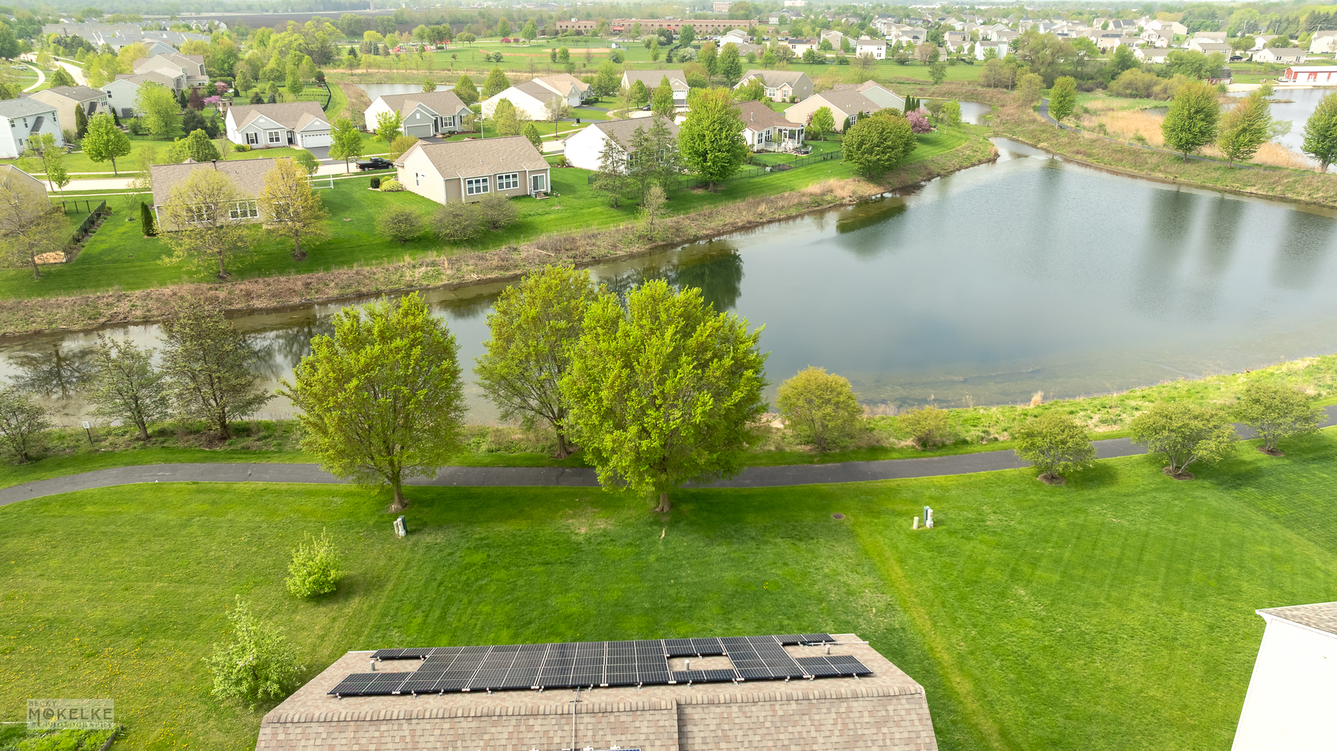 2475 Emerald Lane