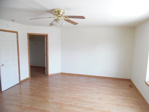 Tiny photo for 4613 Lindenwood Court, Matteson, IL 60443 (MLS # 12668087)