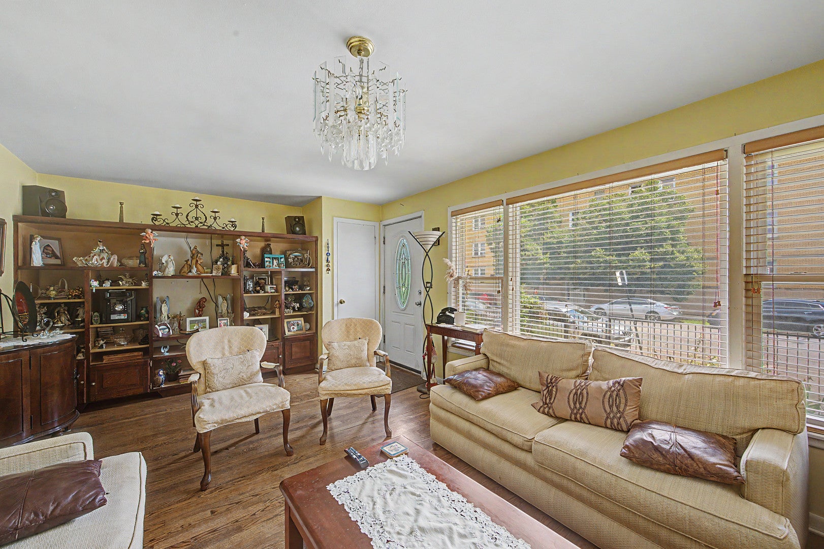 4332 N Kimball Avenue