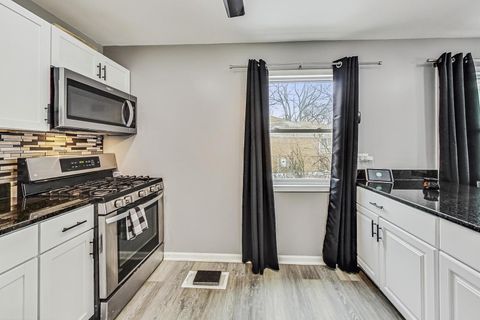 Tiny photo for 318 Marquette Street, Park Forest, IL 60466 (MLS # 12597944)