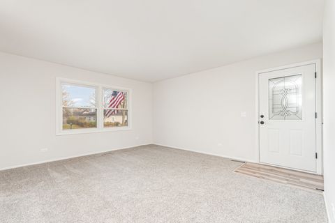 Tiny photo for 95 W Stevenson Drive, Glendale Heights, IL 60139 (MLS # 12523706)