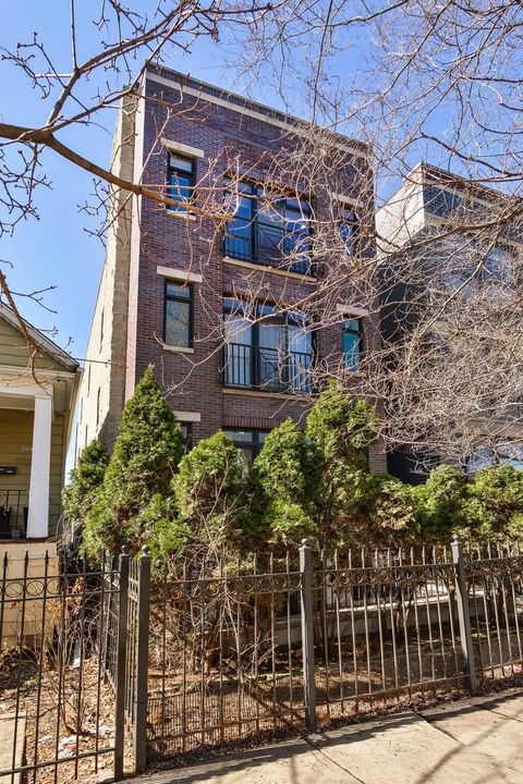 Photo of Chicago, IL 60618 (MLS # 12570704)