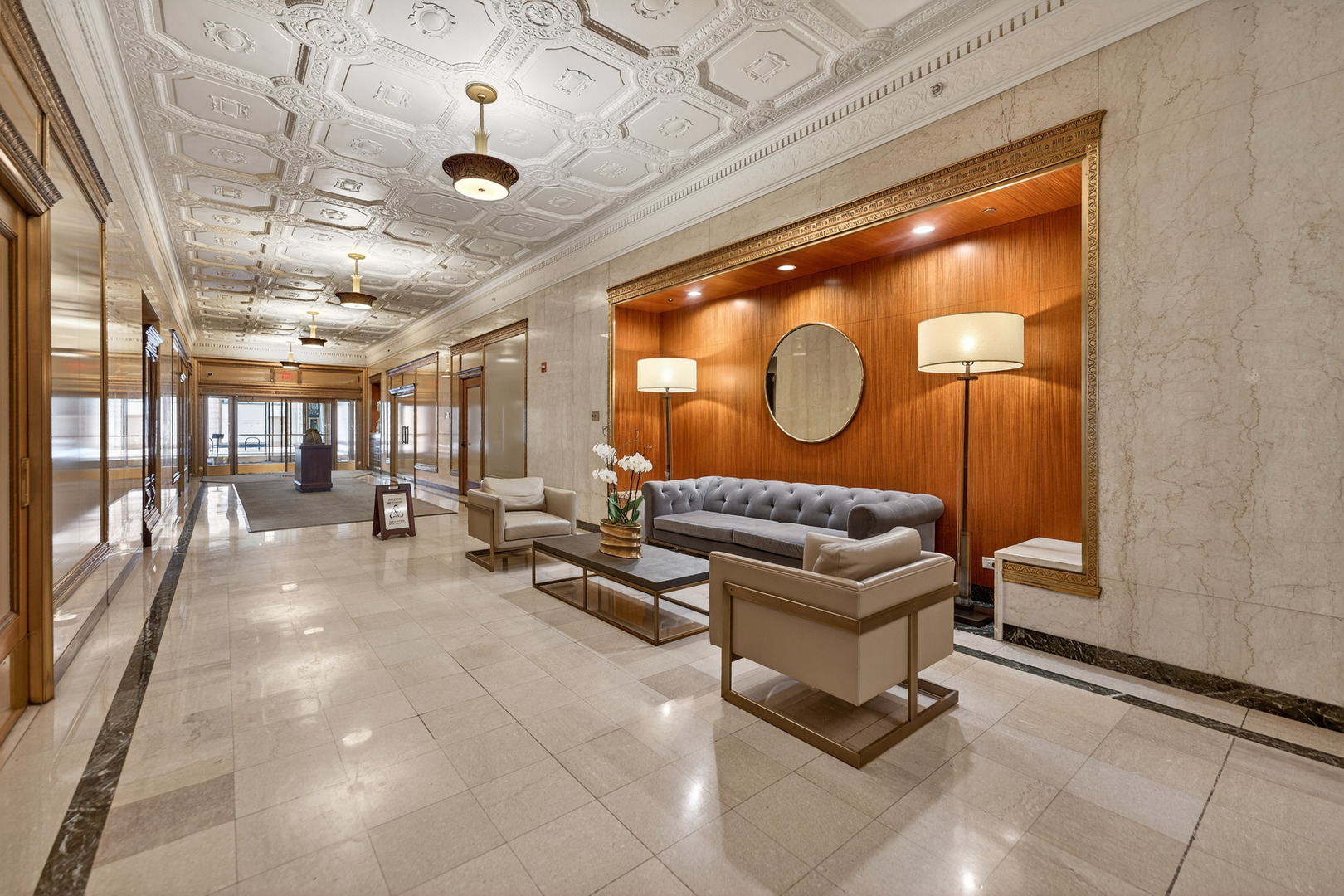 310 S MICHIGAN Avenue 702