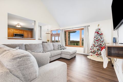 Tiny photo for 3501 E 27th Road, Marseilles, IL 61341 (MLS # 12332971)