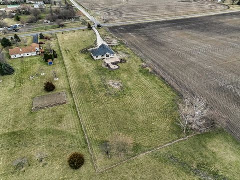 Tiny photo for 3501 E 27th Road, Marseilles, IL 61341 (MLS # 12332971)