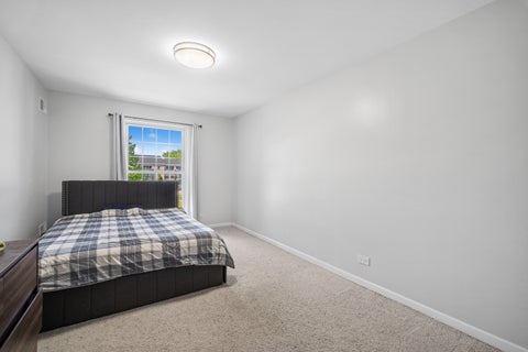 Tiny photo for 5200 Carriageway Drive #214, Rolling Meadows, IL 60008 (MLS # 12678140)