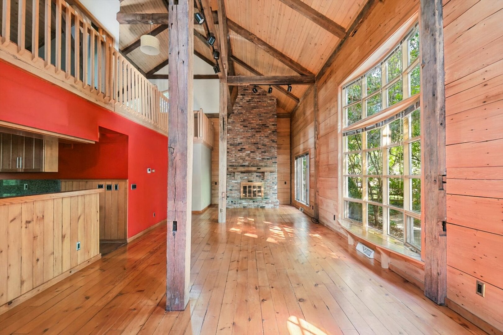802 La Sell Drive