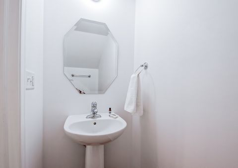 Tiny photo for 2804 Neubauer Circle, Lindenhurst, IL 60046 (MLS # 12617261)