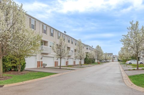 Tiny photo for 2804 Neubauer Circle, Lindenhurst, IL 60046 (MLS # 12617261)