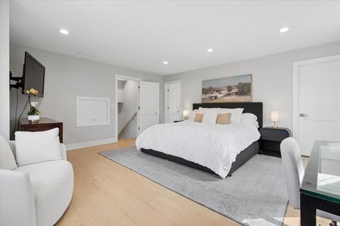 Tiny photo for 720 Ouilmette Lane, Wilmette, IL 60091 (MLS # 12589382)