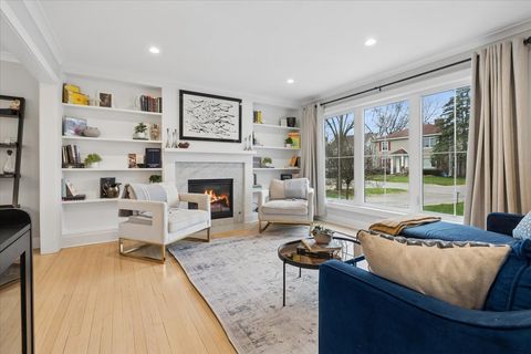 Tiny photo for 720 Ouilmette Lane, Wilmette, IL 60091 (MLS # 12589382)