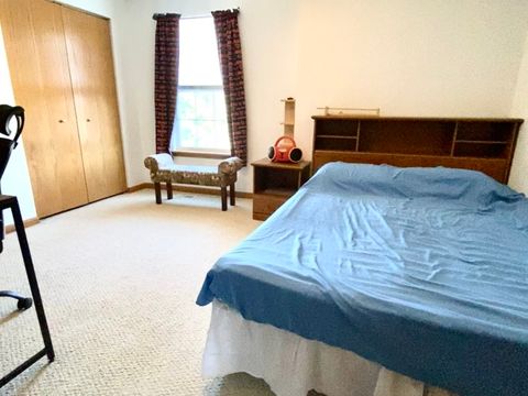 Tiny photo for 1056 Deertrail Court, Antioch, IL 60002 (MLS # 12462585)