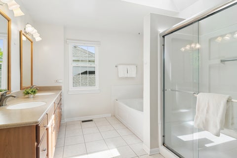 Tiny photo for 1160 Hummingbird Lane, Grayslake, IL 60030 (MLS # 12641417)