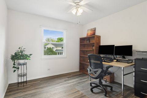 Tiny photo for 1160 Hummingbird Lane, Grayslake, IL 60030 (MLS # 12641417)