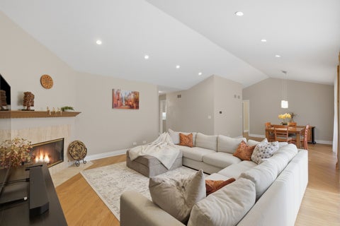 Tiny photo for 1020 Weeping Willow Drive, Wheeling, IL 60090 (MLS # 12699227)