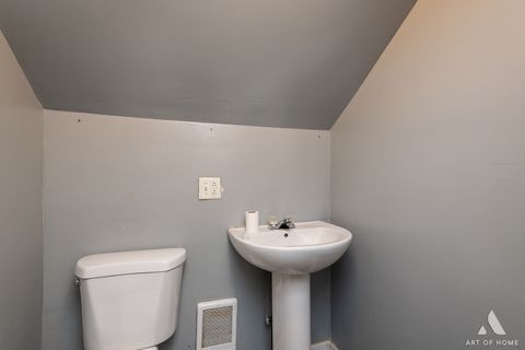 Tiny photo for 8136 S Manistee Avenue, Chicago, IL 60617 (MLS # 12508576)