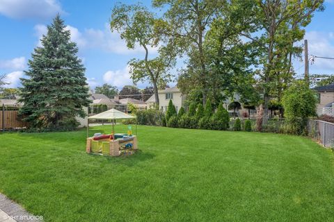 A home in Elmwood Park