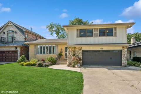 A home in Elmwood Park