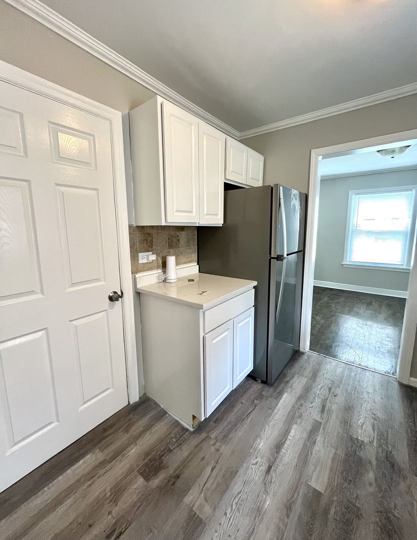 228 E 140th Place