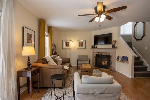 Tiny photo for 1213 Koster Court, Geneva, IL 60134 (MLS # 12527043)