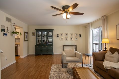 Tiny photo for 1213 Koster Court, Geneva, IL 60134 (MLS # 12527043)