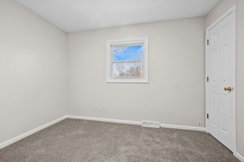 Tiny photo for 1520 N Park Drive, Round Lake Beach, IL 60073 (MLS # 12519148)