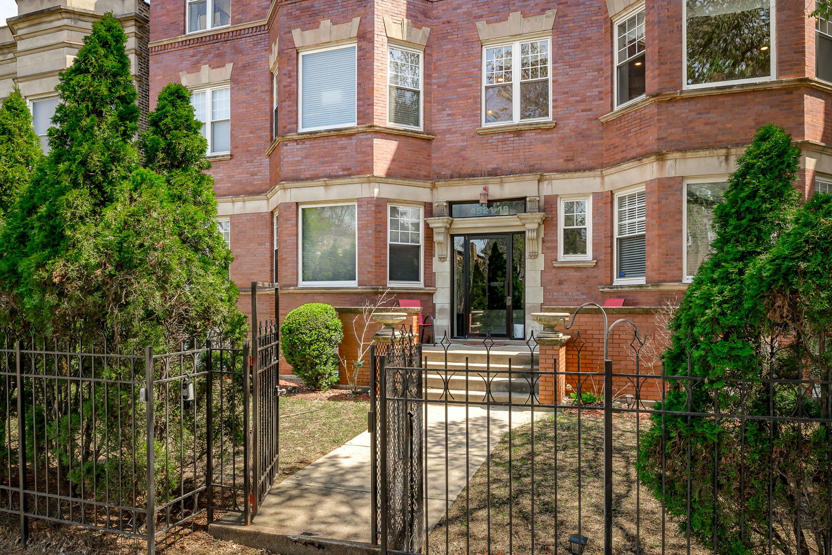 4519 N Ashland Avenue 2S