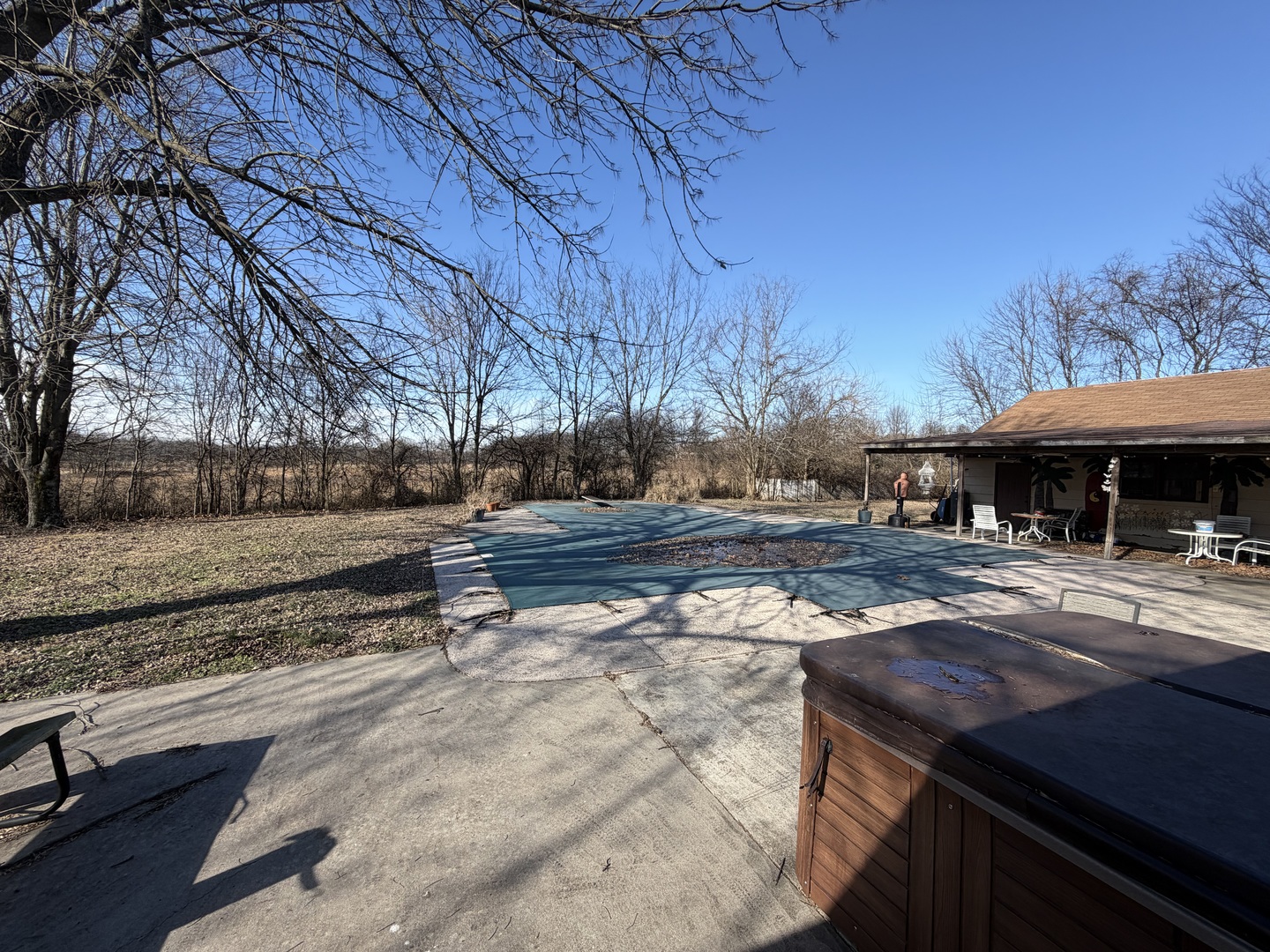 2813 Strawberry Road
