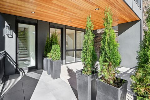 Tiny photo for 1536 W Chestnut Street #B, Chicago, IL 60642 (MLS # 12542312)