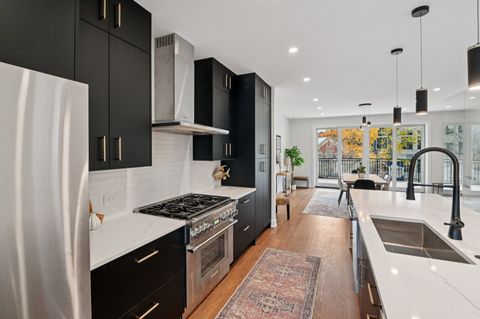 Tiny photo for 1536 W Chestnut Street #B, Chicago, IL 60642 (MLS # 12542312)