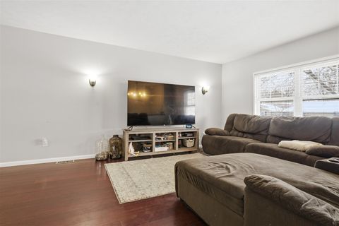 Tiny photo for 1306 Kirkwood Drive, Pontiac, IL 61764 (MLS # 12593700)