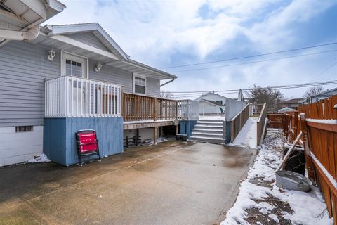 Tiny photo for 1306 Kirkwood Drive, Pontiac, IL 61764 (MLS # 12593700)