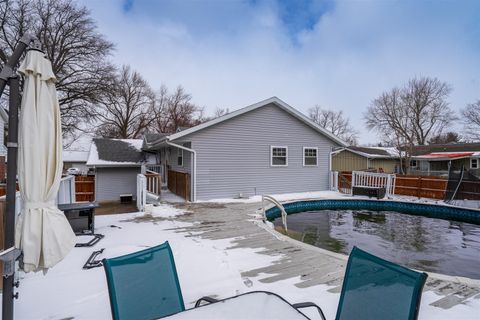 Tiny photo for 1306 Kirkwood Drive, Pontiac, IL 61764 (MLS # 12593700)