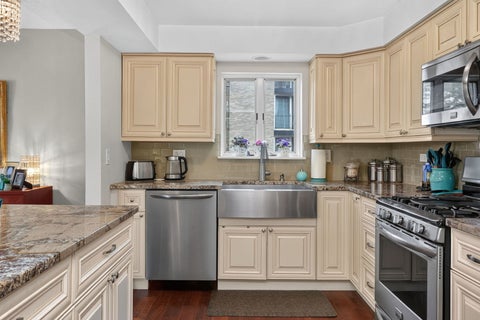 Tiny photo for 1470 JEFFERSON Street #308, Des Plaines, IL 60016 (MLS # 12762124)