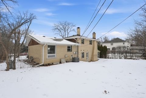 Tiny photo for 10025 S 86th Court, Palos Hills, IL 60465 (MLS # 12573319)