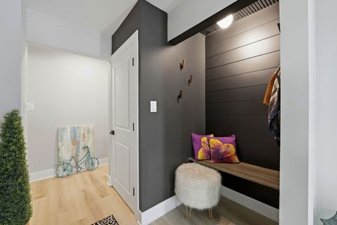 Tiny photo for 10025 S 86th Court, Palos Hills, IL 60465 (MLS # 12573319)