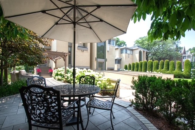 1150 E 49th Street