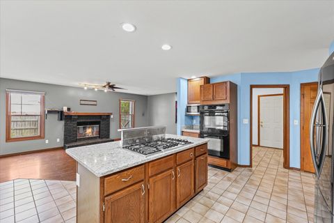 Tiny photo for 2401 Lakewood Drive, Champaign, IL 61822 (MLS # 12497287)