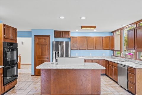 Tiny photo for 2401 Lakewood Drive, Champaign, IL 61822 (MLS # 12497287)