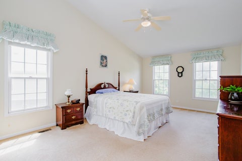 Tiny photo for 1438 Della Drive, Hoffman Estates, IL 60169 (MLS # 12676840)