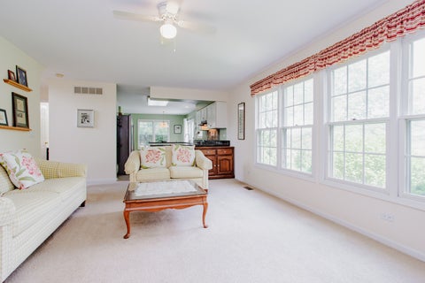 Tiny photo for 1438 Della Drive, Hoffman Estates, IL 60169 (MLS # 12676840)