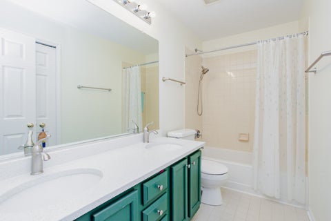 Tiny photo for 1438 Della Drive, Hoffman Estates, IL 60169 (MLS # 12676840)
