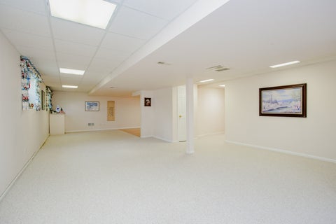 Tiny photo for 1438 Della Drive, Hoffman Estates, IL 60169 (MLS # 12676840)