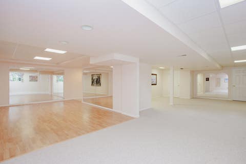 Tiny photo for 1438 Della Drive, Hoffman Estates, IL 60169 (MLS # 12676840)