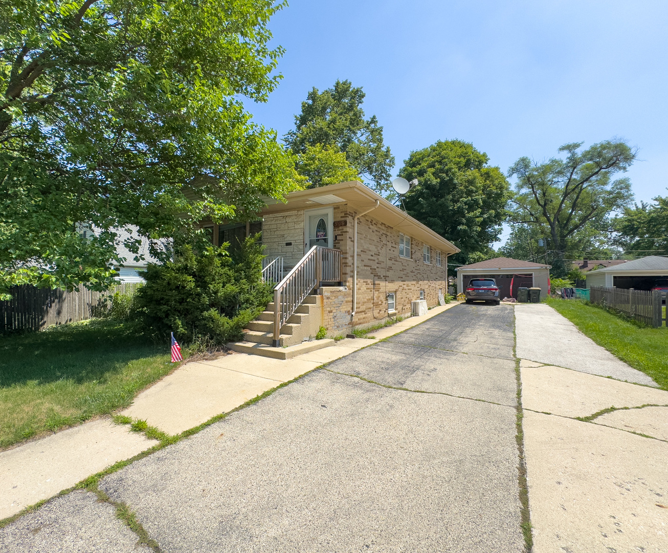 509 S Plum Grove Road