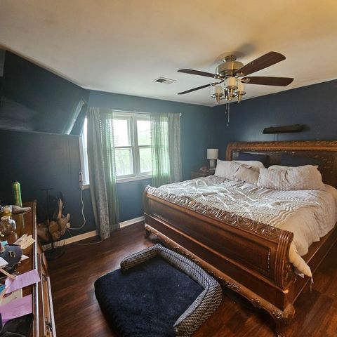 Tiny photo for 128 Essex Road, Elk Grove Village, IL 60007 (MLS # 12611071)